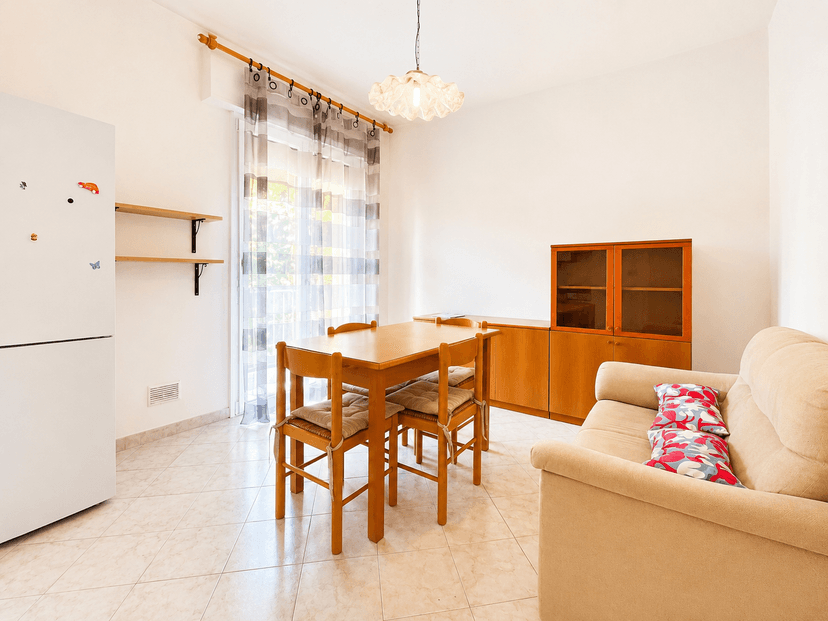 Trilocale in Via Pietro Giannone, Bologna