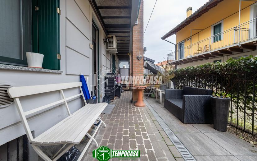Trilocale in Via ai Campi 2, Cambiago — foto 2 di 5