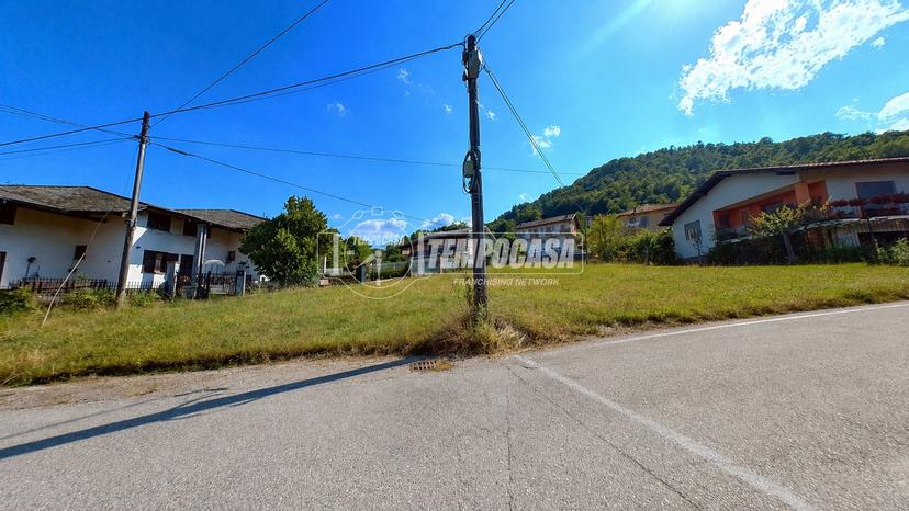 Casa indipendente in Strada Provinciale 1 Dir 4 27, Traves — foto 4 di 5