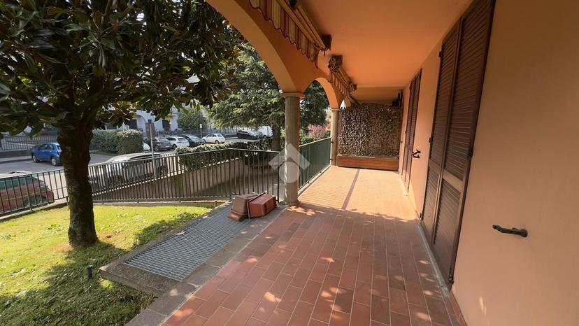 Villa a schiera in Via Quattro Marie 16, Bellinzago Lombardo