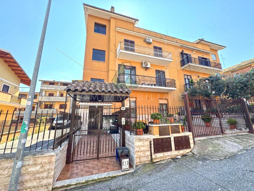 Trilocale in Via Cimabue, Fonte Nuova
