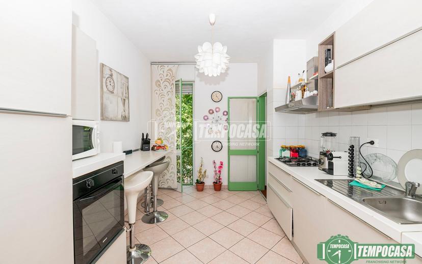 Quadrilocale in Via Ferrandina, San Donato Milanese — foto 3 di 5