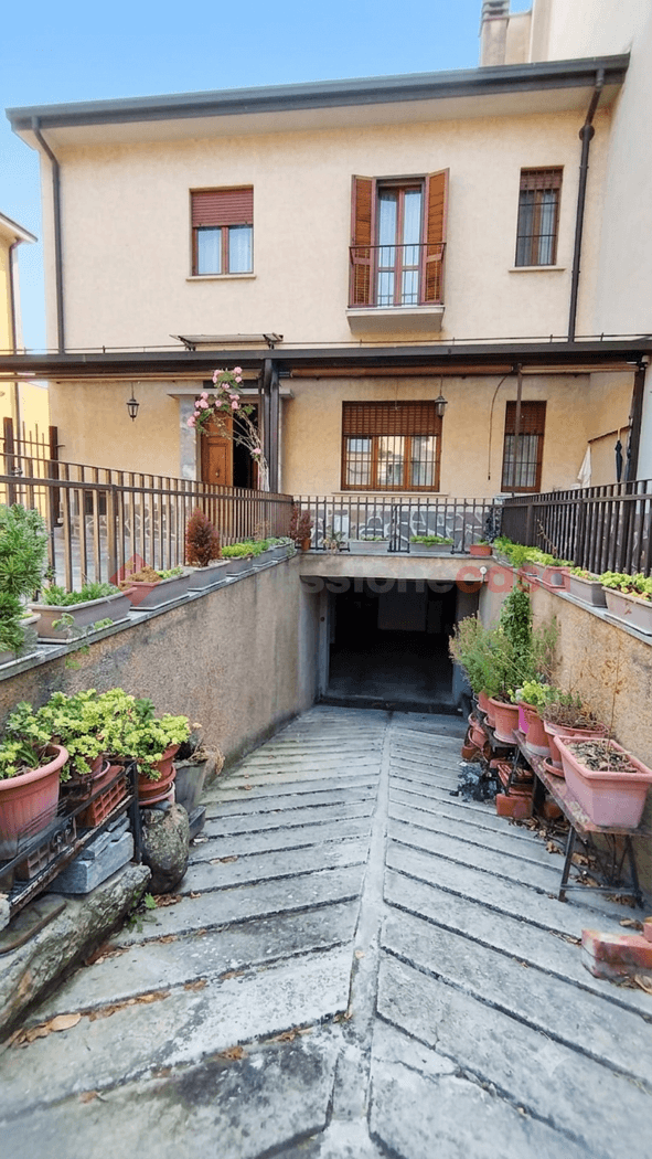 Villa in Via Trento 2, Locate di Triulzi — foto 2 di 5
