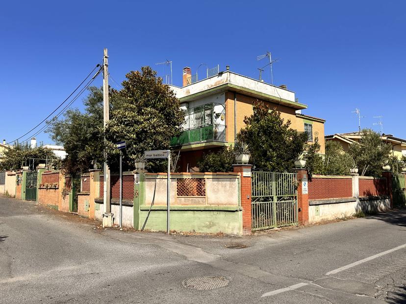 Villa, Pomezia — foto 4 di 5