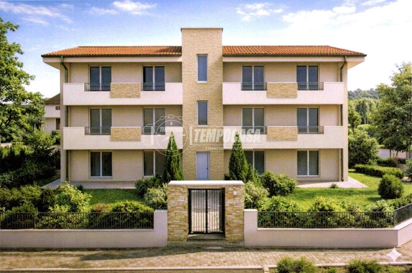 Trilocale in Via Vincenzo Monti 21, Arluno