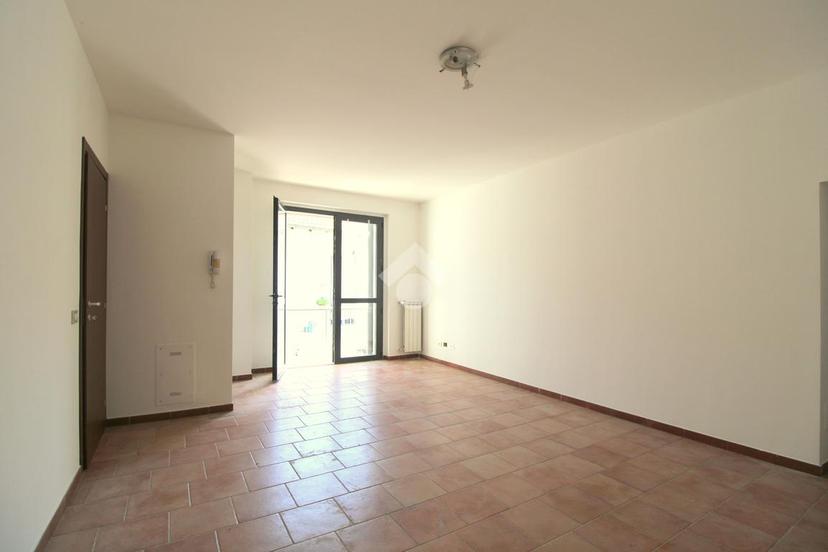 Trilocale in Viale Villoresi 52, Nerviano