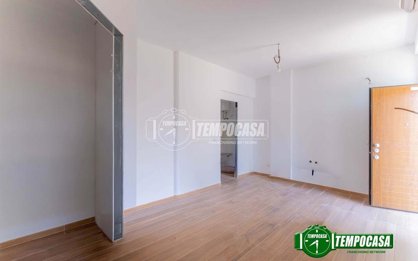 Bilocale in Via Piave 43, Bareggio — foto 2 di 5