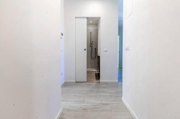 Trilocale in Via Angera 10, Milano
