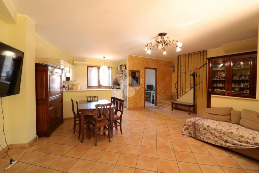 Villa a schiera in Via Vigne Nuove 48, Genzano di Roma