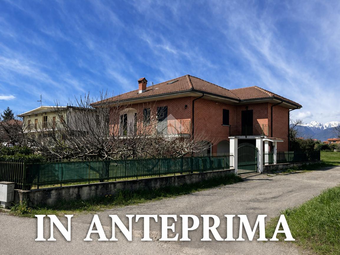 Villa in Via Giovanni Verga 1, Rivalta di Torino