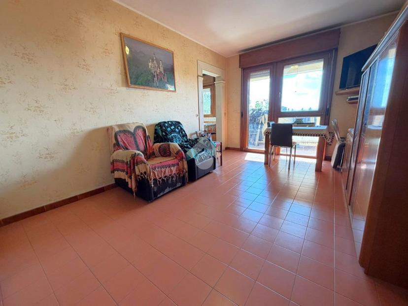 Quadrilocale in Viale dei Caduti per La Resistenza 792, Roma
