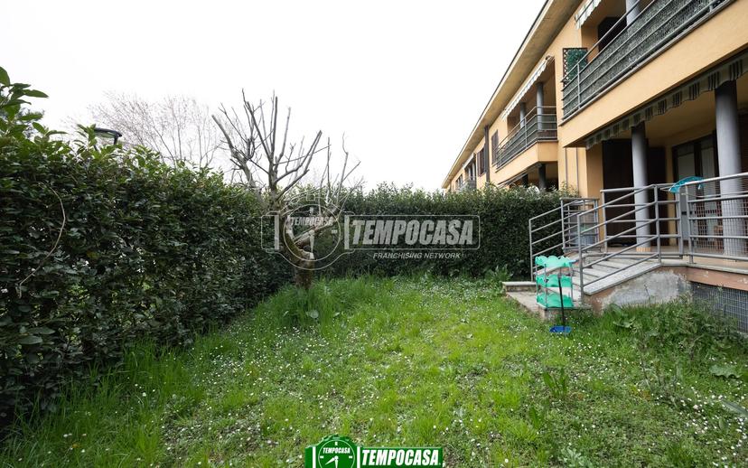 Quadrilocale in Via Pietro Mascagni 8, Trezzano Rosa — foto 3 di 5