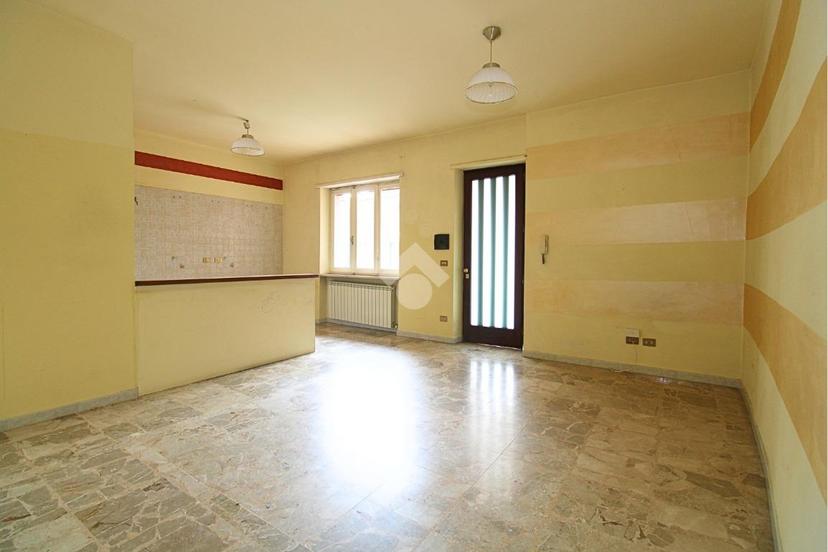 Bilocale in Via Roma 8, Almese — foto 2 di 5