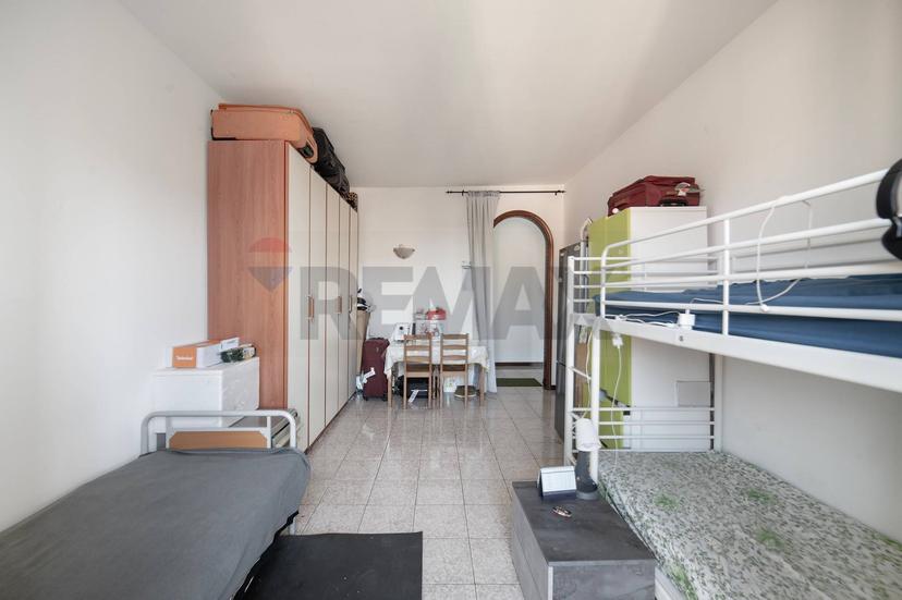 Bilocale in Francesco Baracca 6, San Giuliano Milanese
