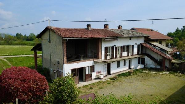 Cascina in Via Delio Godino 37, San Secondo di Pinerolo