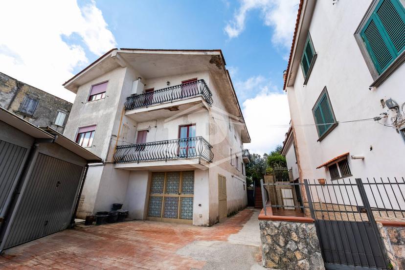 Villa in Via Nazareth ai Guantai 50, Napoli — foto 5 di 5