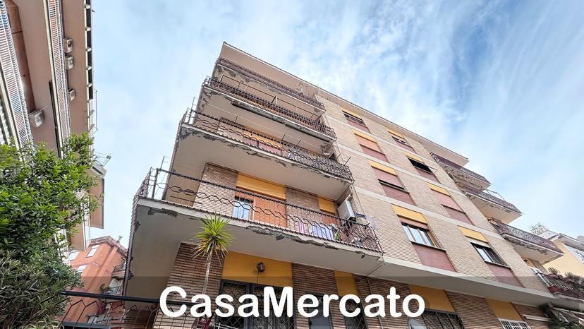 Quadrilocale in Via Orazio, Albano Laziale