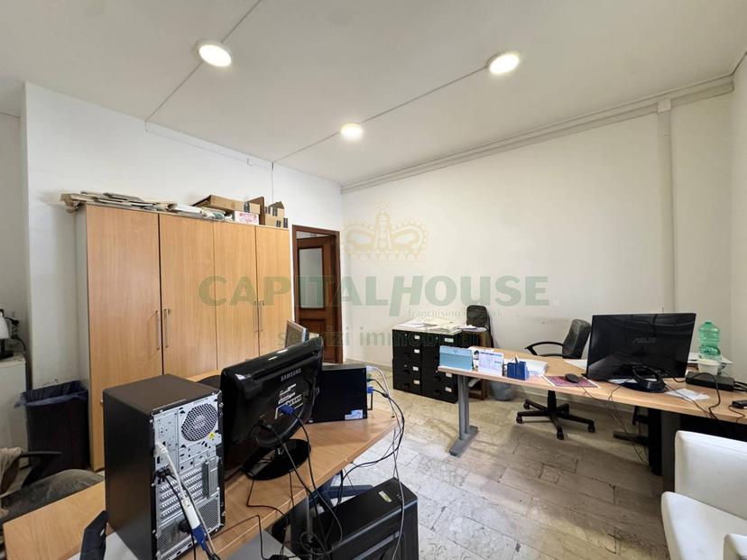 Appartamento in Via Maria Bakunin 43, Napoli