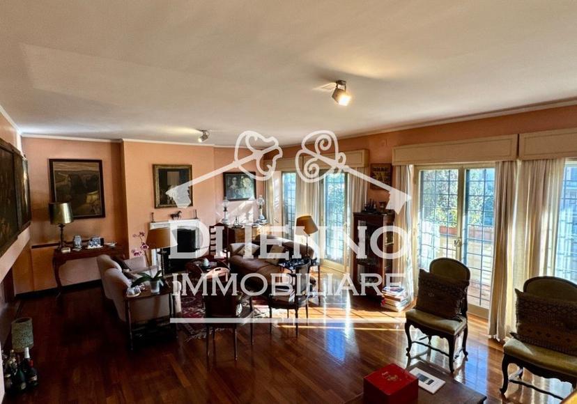Casa indipendente in Via Pieve di Cadore 10, Roma — foto 2 di 5