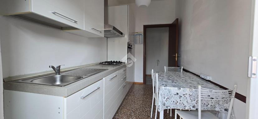 Bilocale in Viale Sardegna 8, Cinisello Balsamo