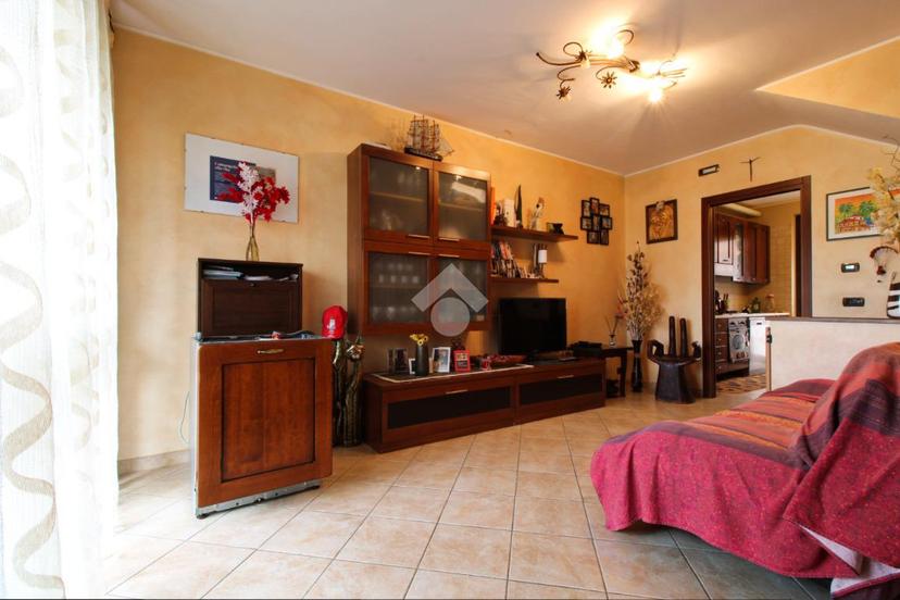 Villa a schiera in Via Enrico Berlinguer 14, Zibido San Giacomo — foto 4 di 5