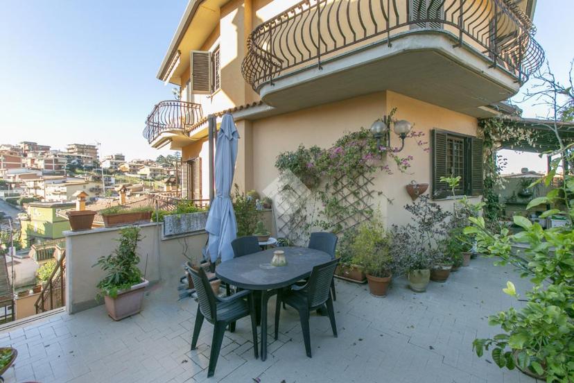 Villa in Via Cesare Battisti 57, Fonte Nuova — foto 2 di 5