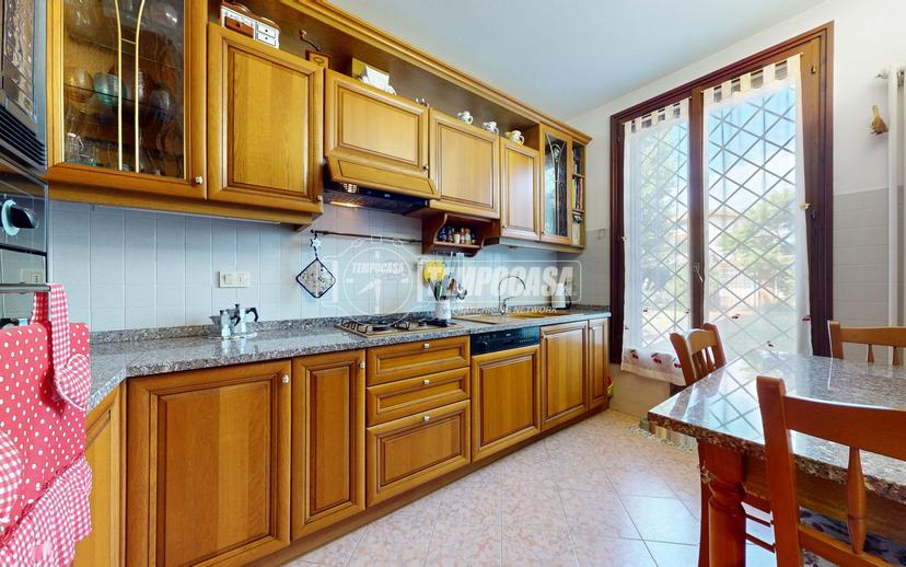 Villa a schiera in Via Foscolo 45, Castel Maggiore