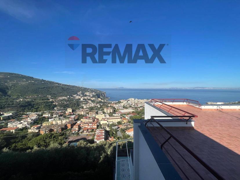 Casa indipendente in Via Raffele Bosco 180, Vico Equense — foto 4 di 5