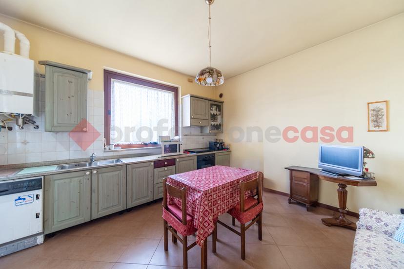 Quadrilocale in Via Sant'Antonio 75, Parabiago — foto 4 di 5
