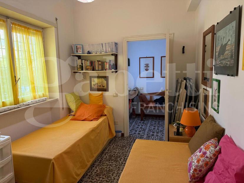 Quadrilocale in Via delle Mimose 7, Anzio