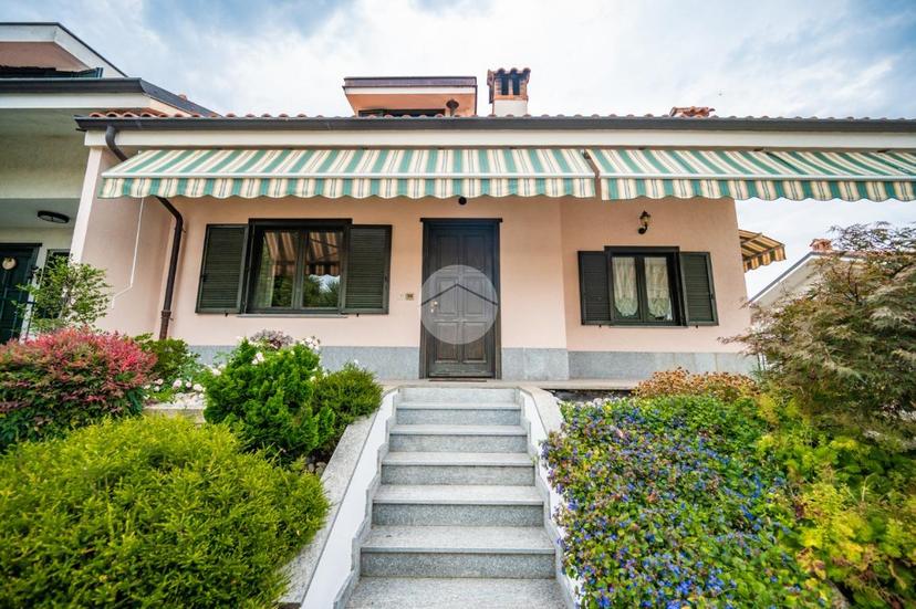 Villa in Via Valdo Fusi 37, Airasca — foto 3 di 5