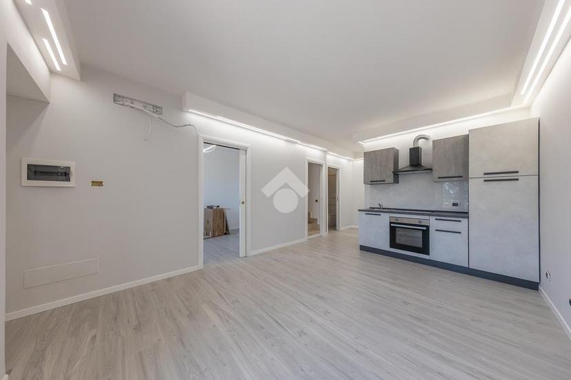 Bilocale in Via Cardano 99, Roma
