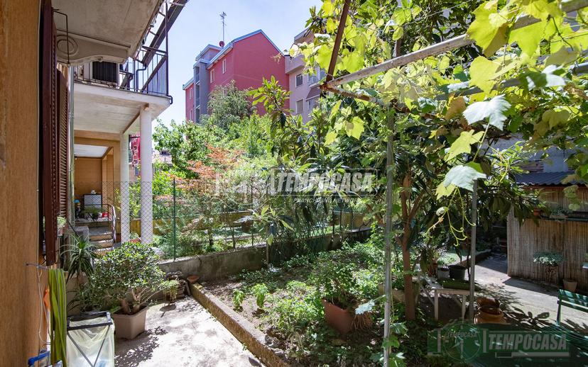 Villa a schiera in Via Risorgimento, Sesto San Giovanni — foto 3 di 5