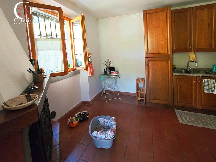 Casa indipendente in Via di Poggio 1, San Godenzo — foto 2 di 5