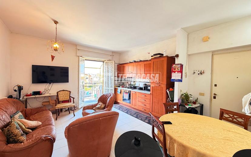Bilocale in Via Cologno Monzese 48, Roma