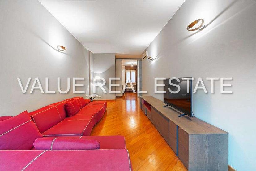 Trilocale in Via Antonio Canova  37, Milano