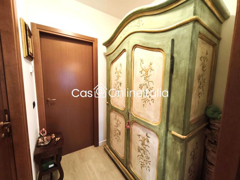 Trilocale in Piazza Angiolo E Armando del Taglia 7, Signa