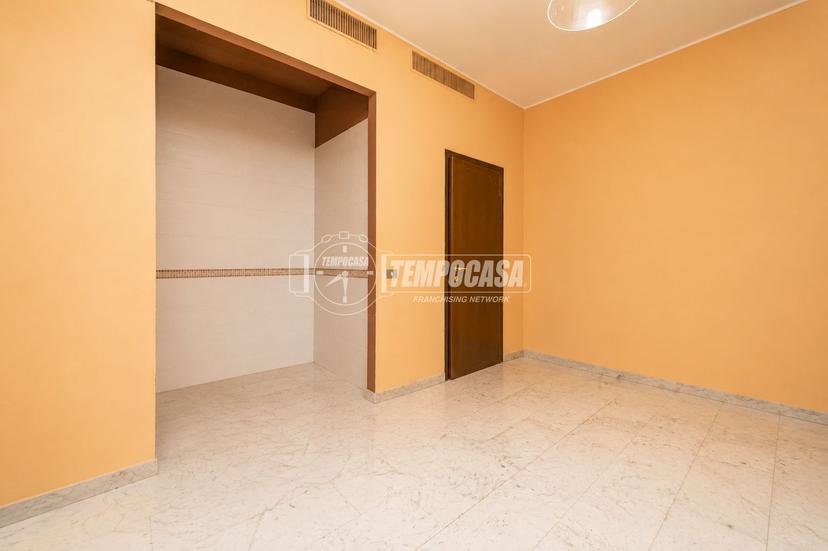 Bilocale in Via Alessandro Tadino 51, Milano