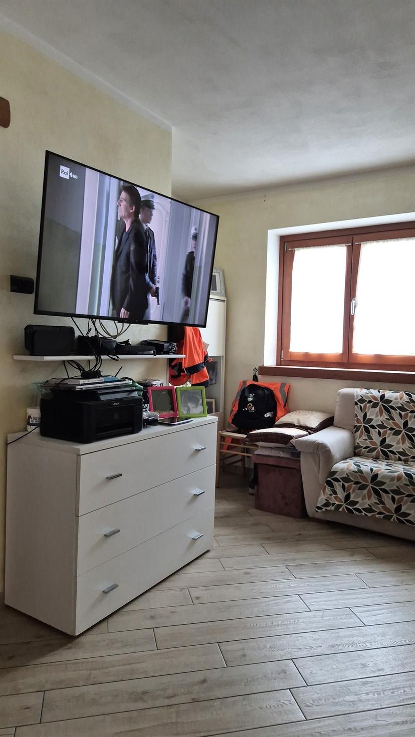 Trilocale in Via Riccardo Ghiotti 15g, Oulx