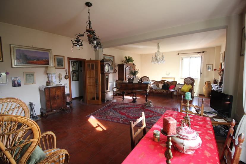 Appartamento in Via Martiri di Campo di Marte, Vicchio — foto 3 di 5