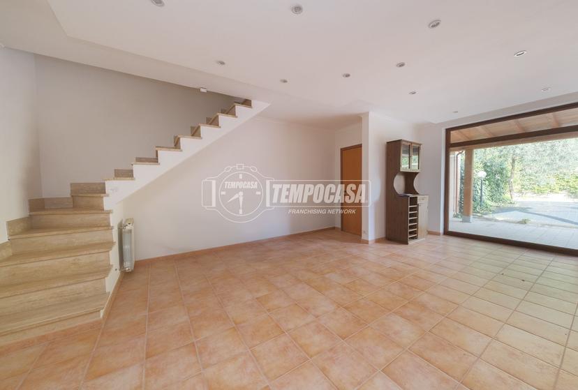 Villa in Via San Francesco d'Assisi, Campagnano di Roma — foto 2 di 5