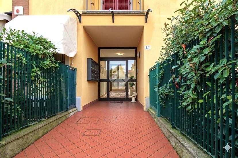 Trilocale in Via Primo Maggio, Galliera