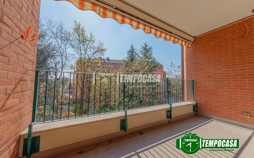 Trilocale in Via Mahatma Gandhi, Milano