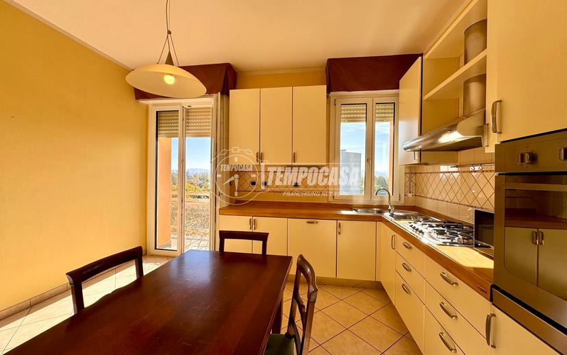 Appartamento in Via della Gabella, Bologna