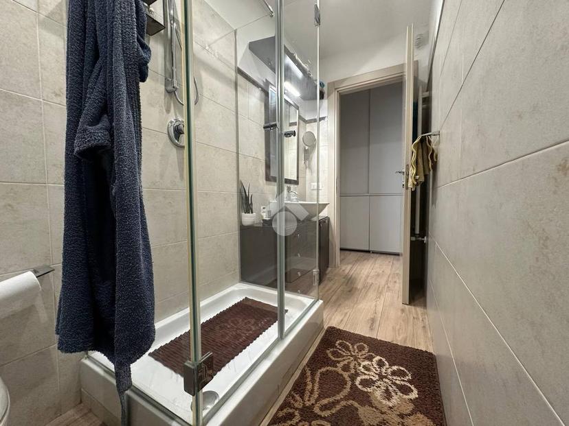 Villa in Via Cincinnato 00, Napoli — foto 4 di 5