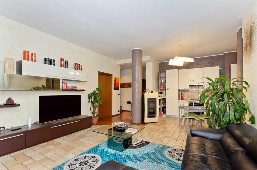 Appartamento in Via Tepice, Pino Torinese — foto 2 di 5