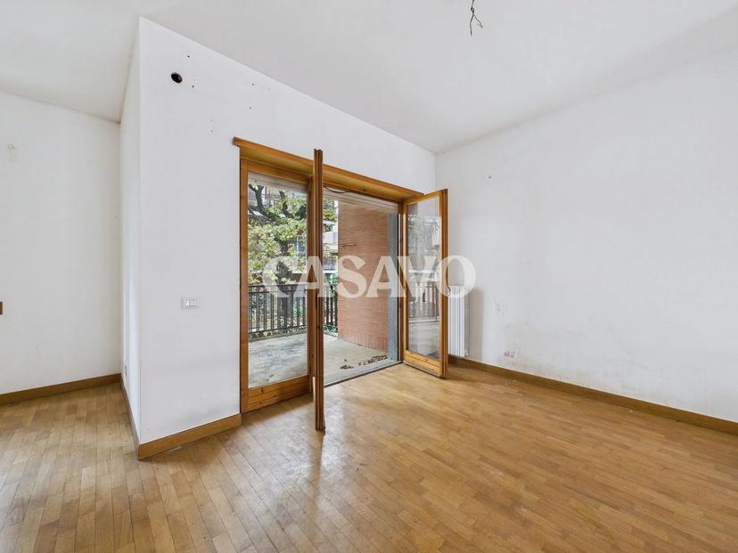 Quadrilocale in Via Sanzeno 25, Roma