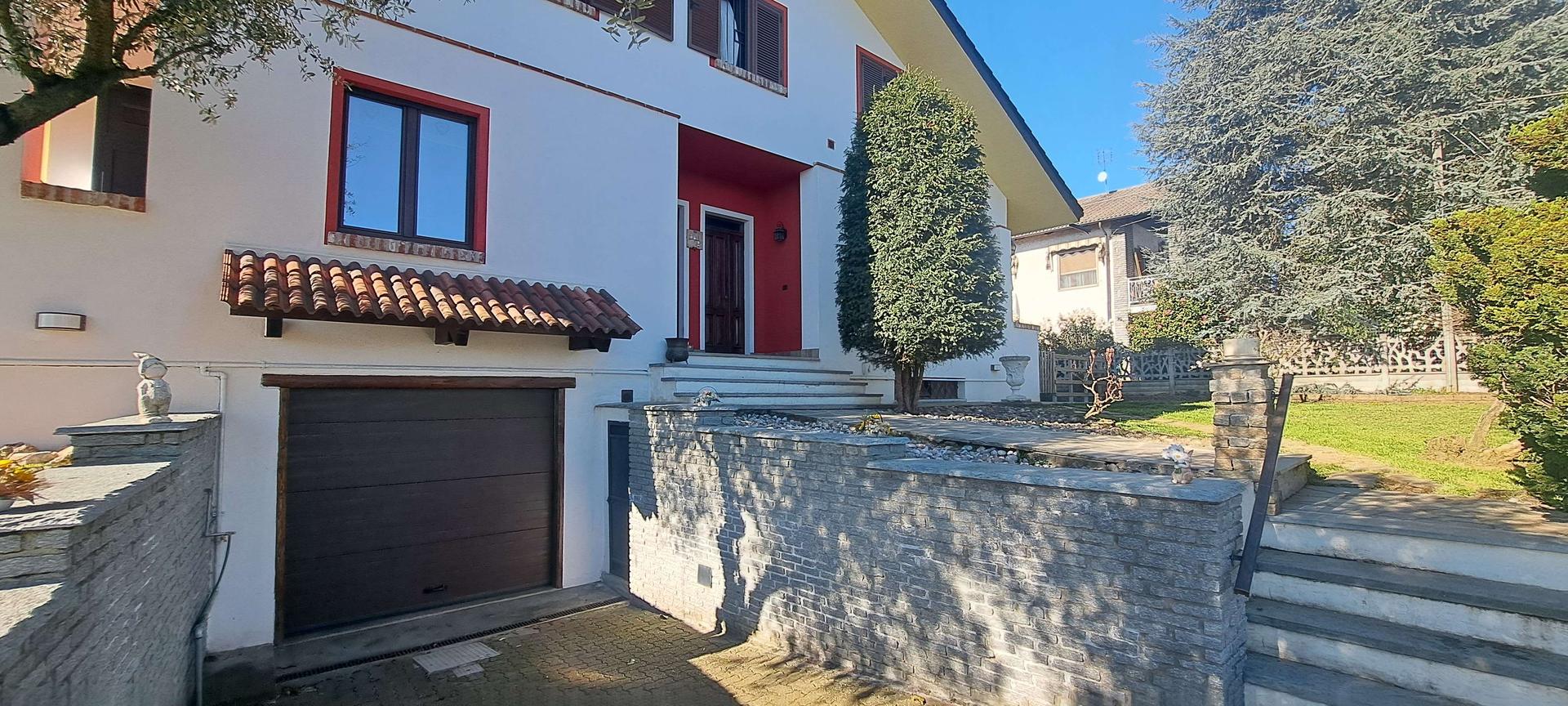 Villa unifamiliare in Via Roma 68, Roletto