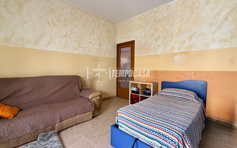 Bilocale in Viale Marche 24, Cologno Monzese