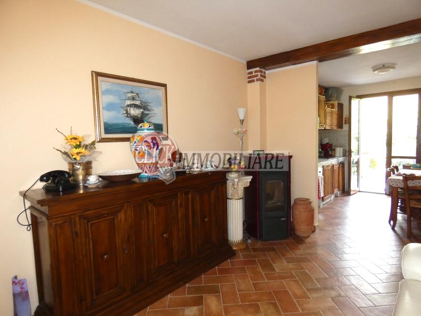 Casa indipendente, Scarperia e San Piero